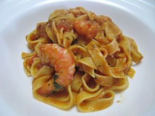 Tagliolini con Code di Scampi e Tartufo