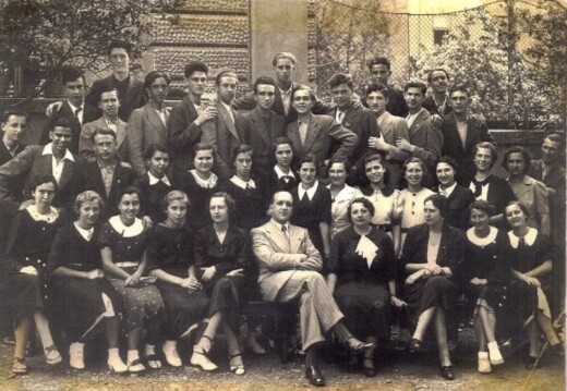 Ezio_Loik a scuola