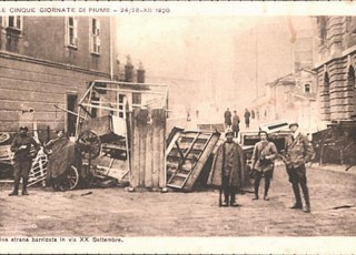 Cartolina Barricate Fiume Natale Di Sangue