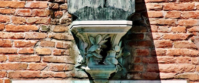 Busto Dante Pola Arsenale Venezia