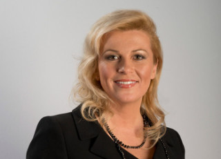 20120716 Kolinda Grabar Kitarovic Rdax 375x250