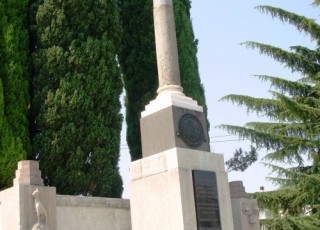 Monumento Ronchi DAnnunzio